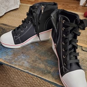 Wedge Max Star runners